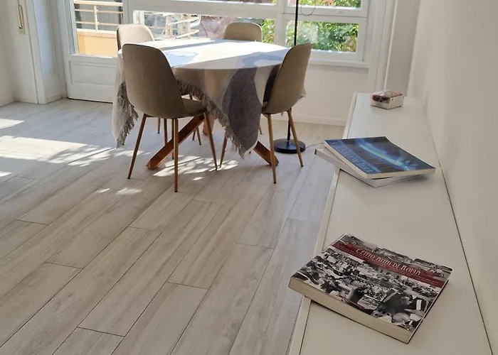 Domus Petrina I 400m Da San Pietro רומא